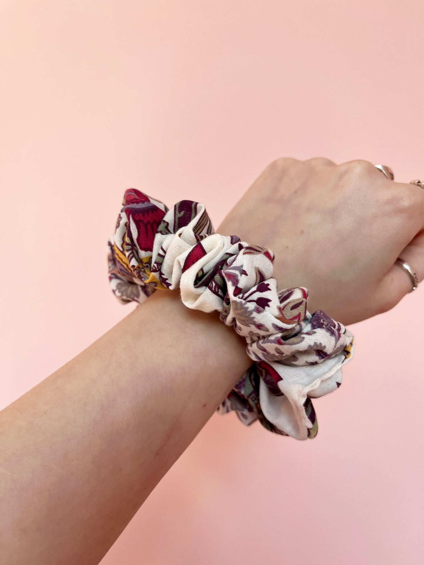 Purple & White Floral | Classic Scrunchie
