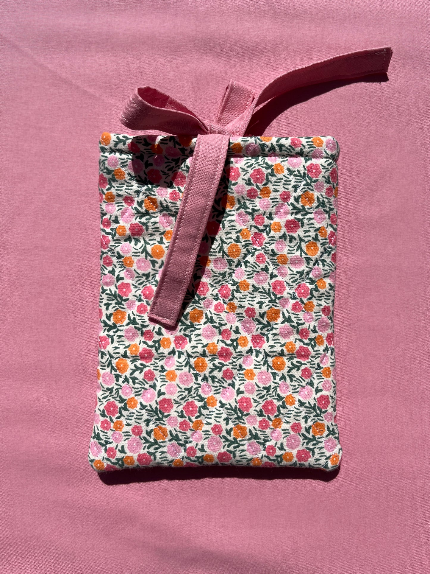 Ditsy Floral Kindle Sleeve