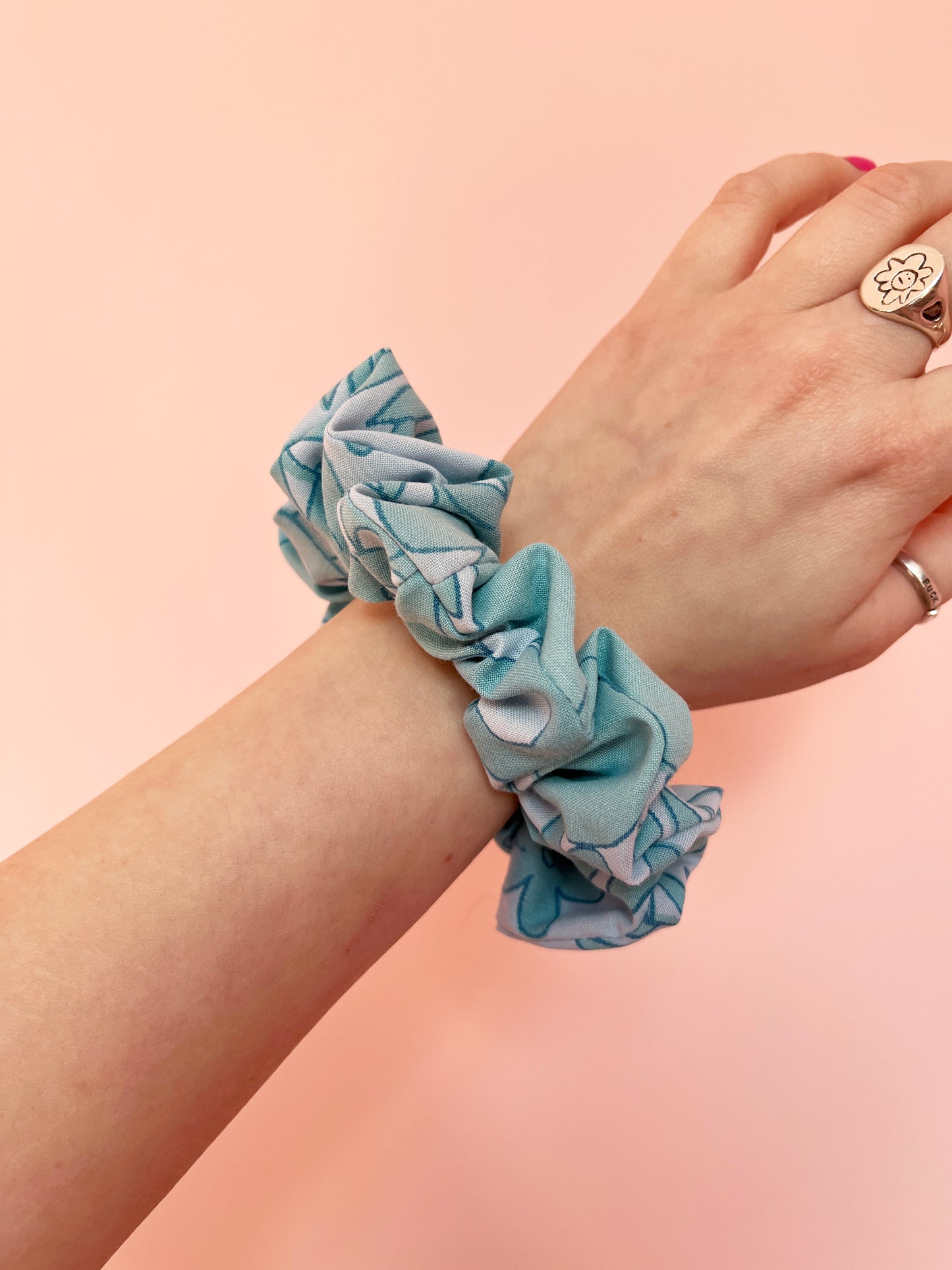 Blue Floral | Classic Scrunchie