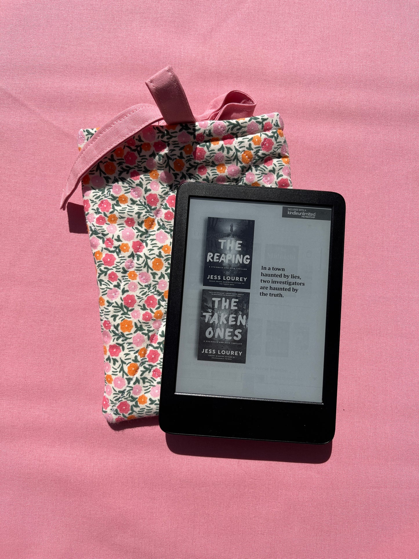 Ditsy Floral Kindle Sleeve
