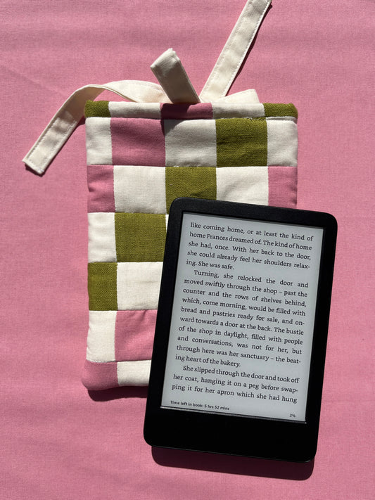 Pink, Green & Cream Checkerboard Patchwork Kindle Sleeve