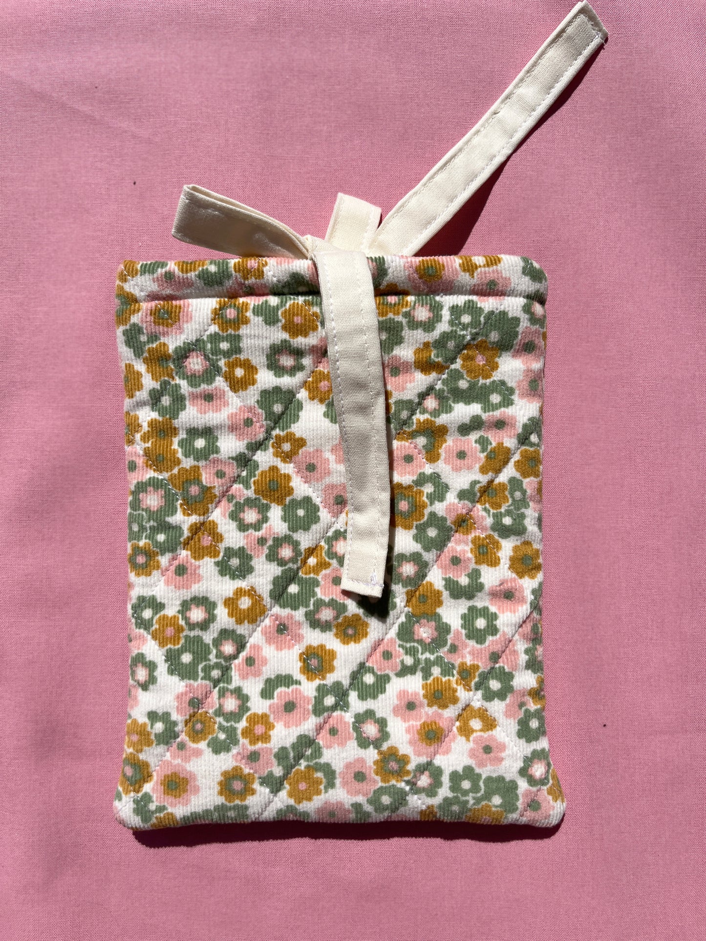 Floral Babycord Kindle Sleeve
