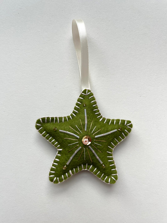 Christmas Star Beaded Decoration 04